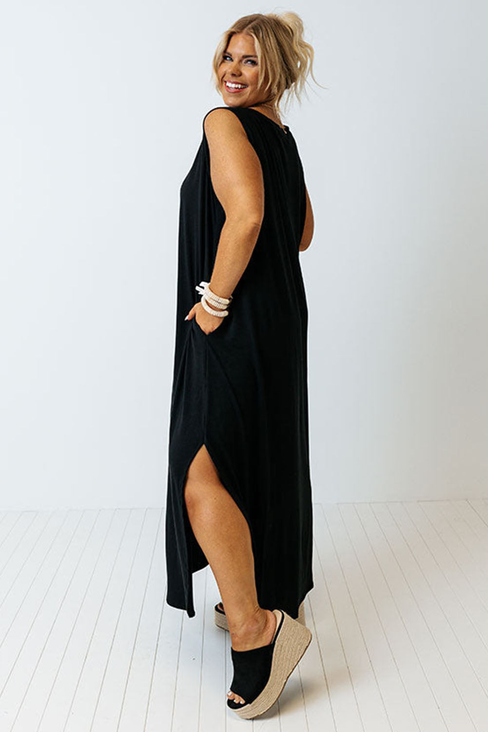 Sleeveless Maxi Dress